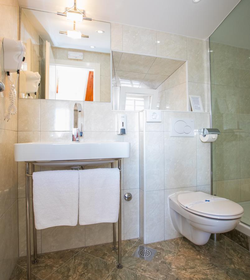 Guest house Four Winds 3*