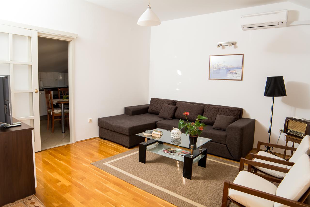 Bungevilla Apartment