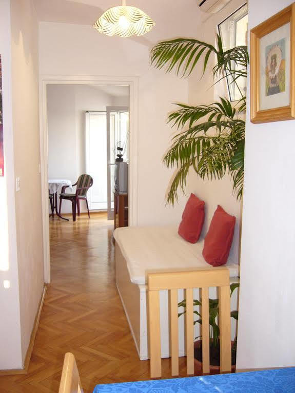 Apartment Viola