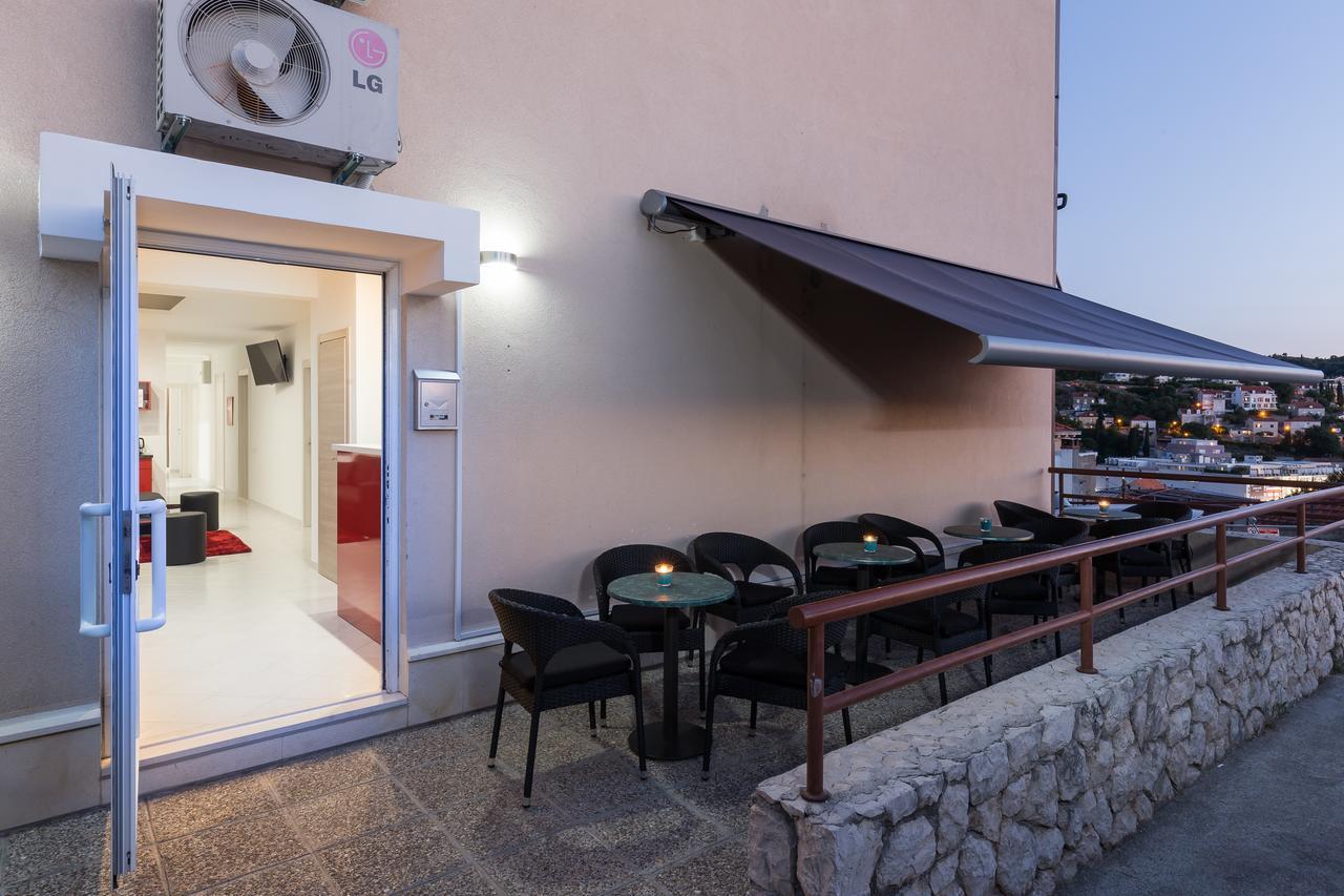 Free Bird Hostel