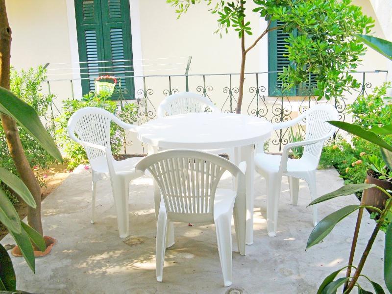 Maja Appartement *