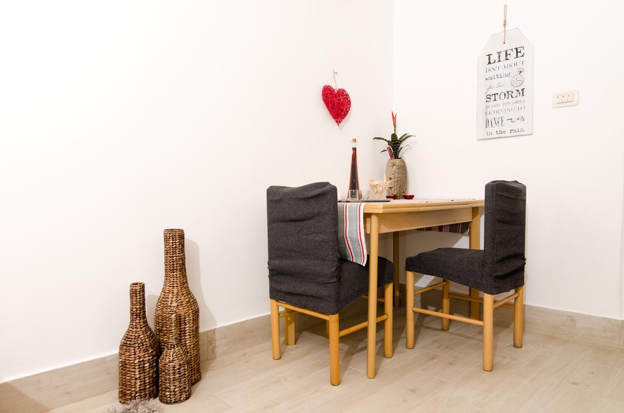Divina Apartment *