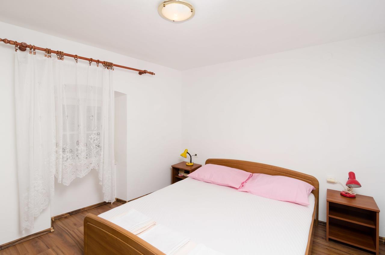 La Marina Apartment *