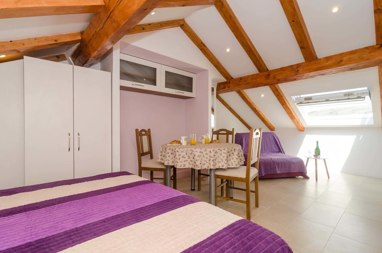 Burum Guest house 3*