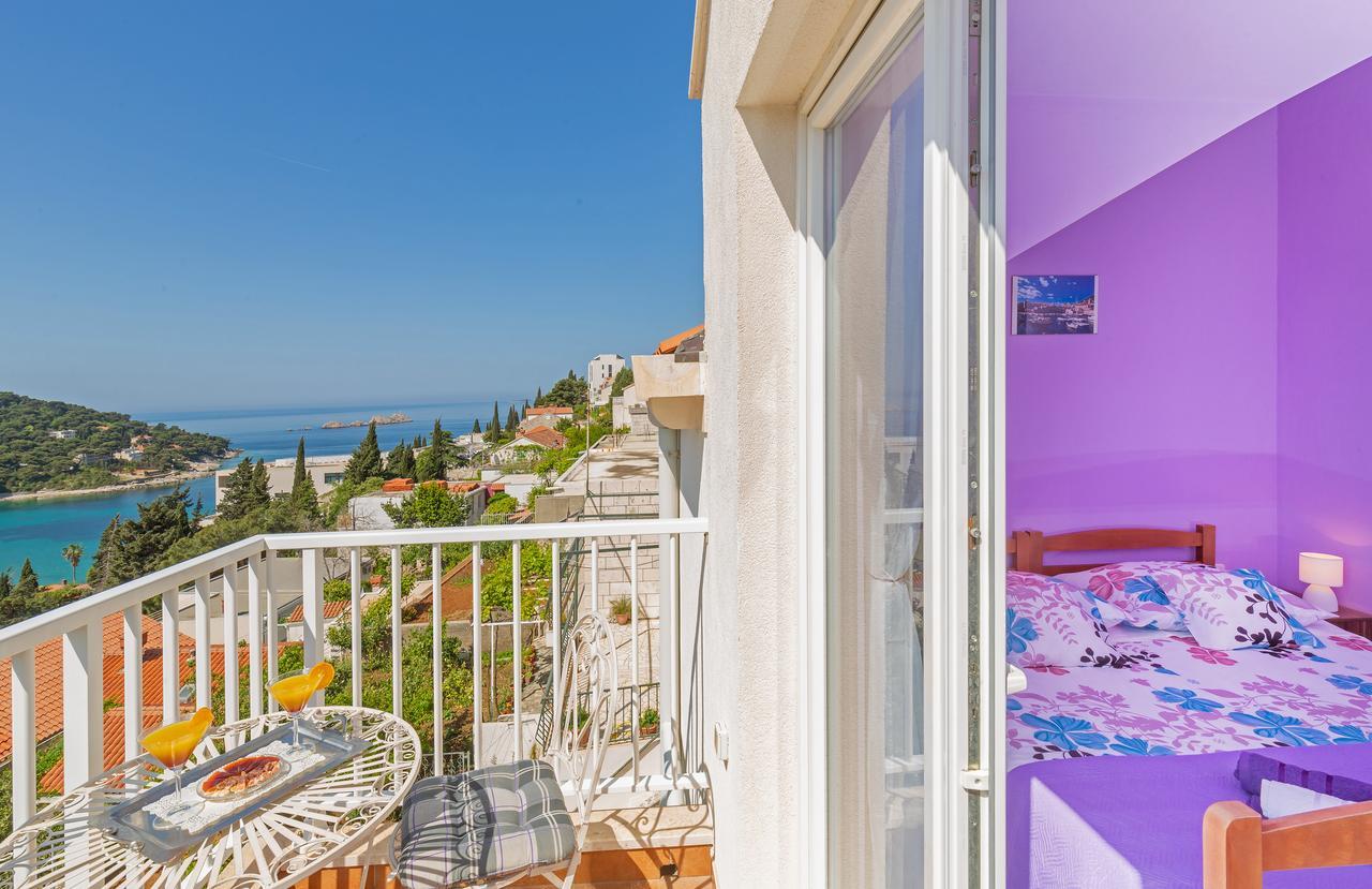 Guest house Cosmopolitan House 3*