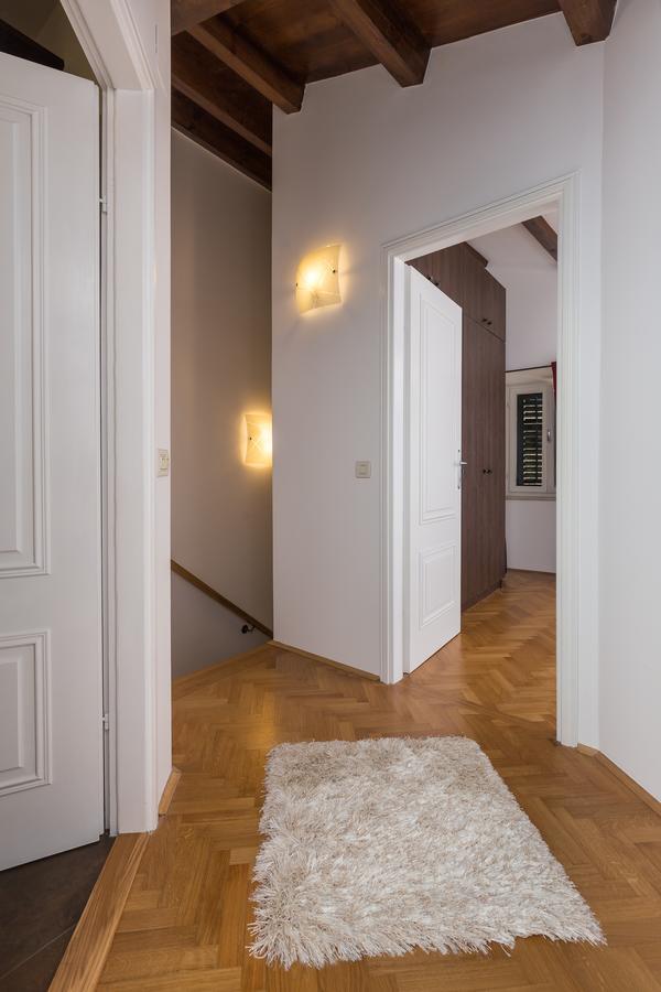 Maru Prestige Apartment *