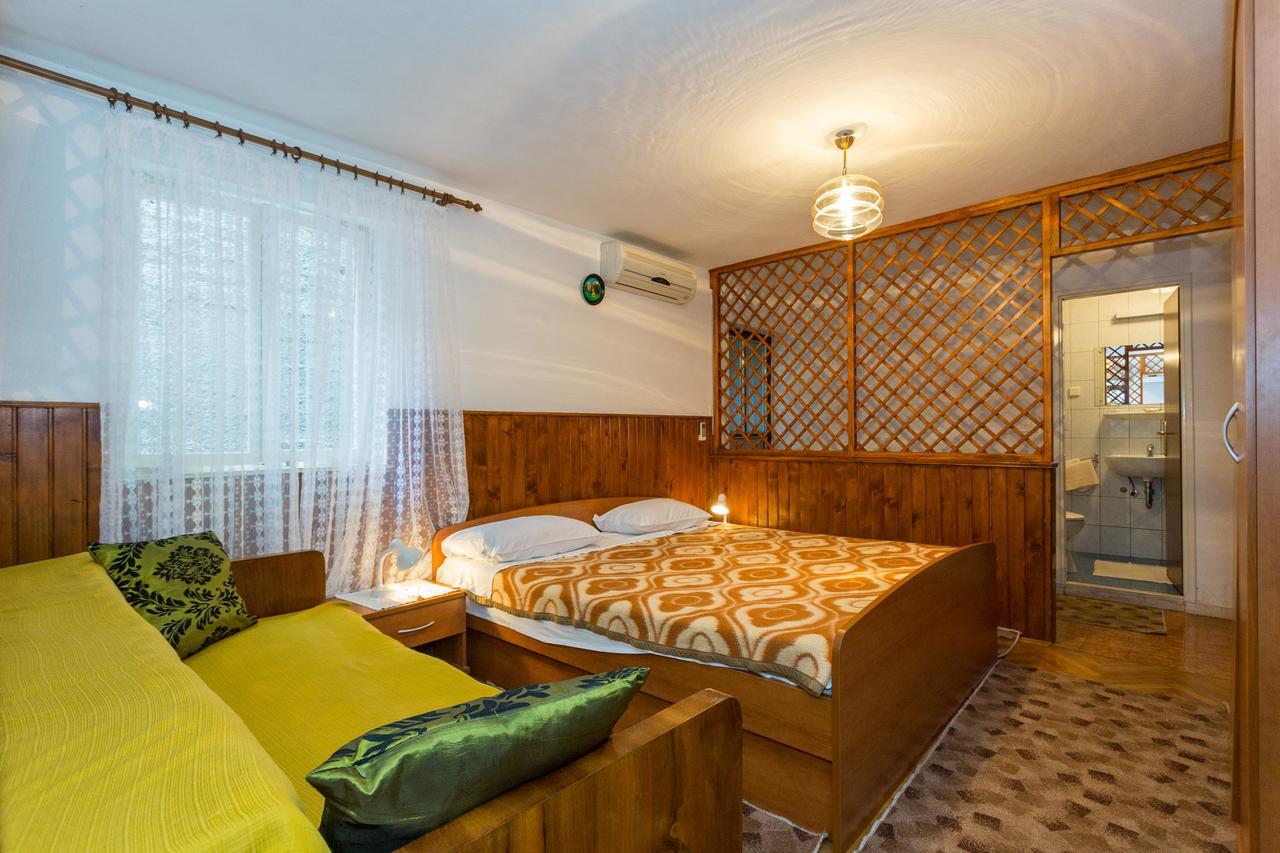 Perovic Casa de hóspedes 3*