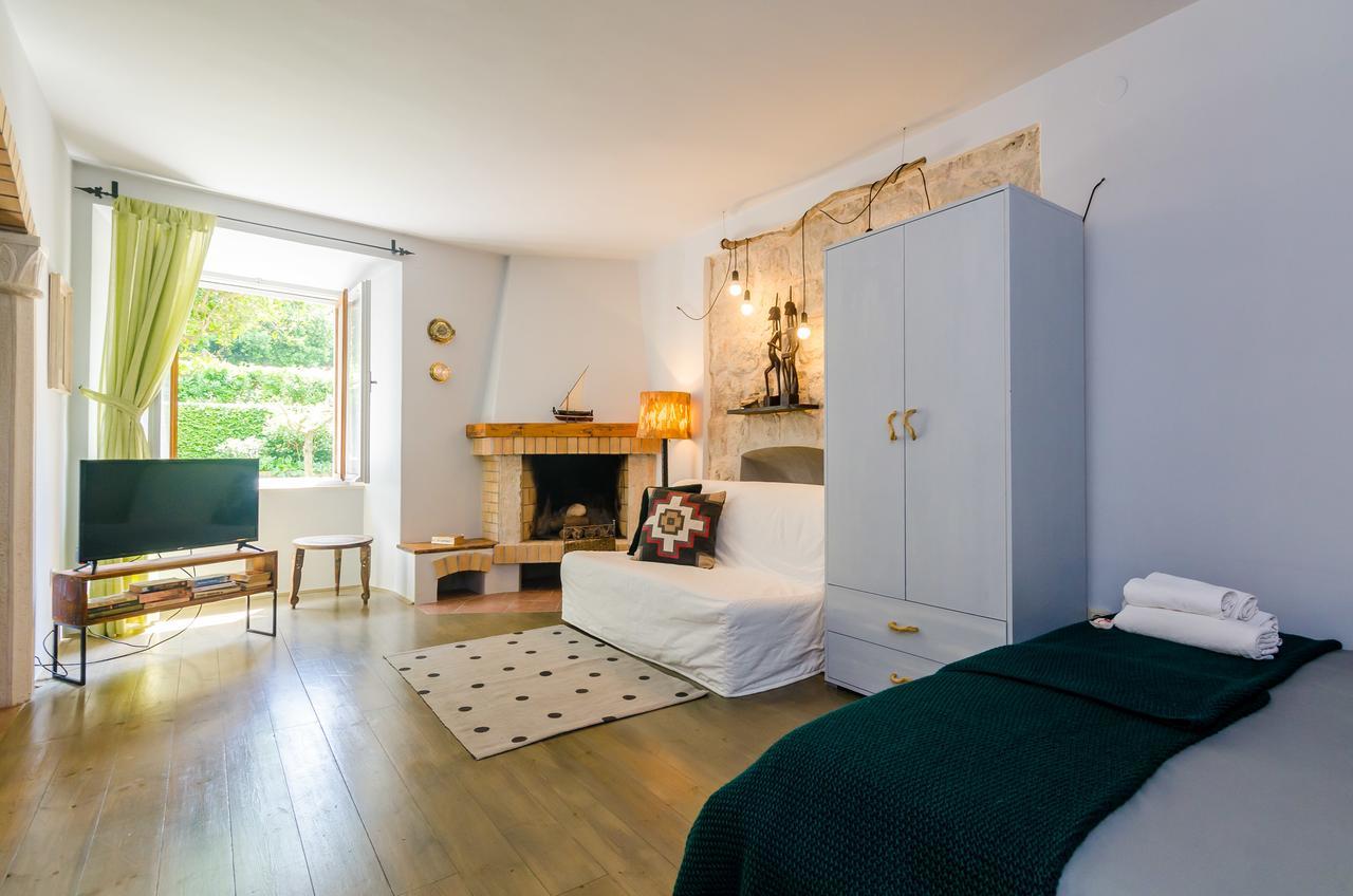Little Appartement *