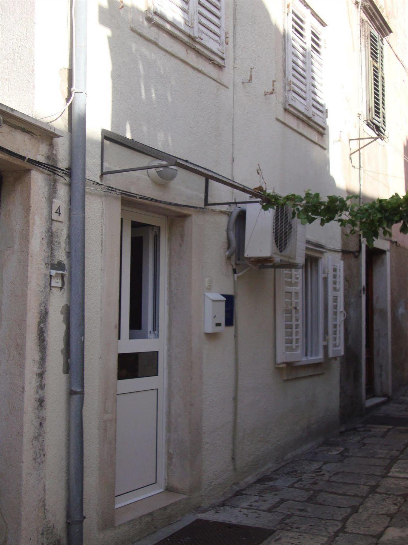 Peter Guest house 2*