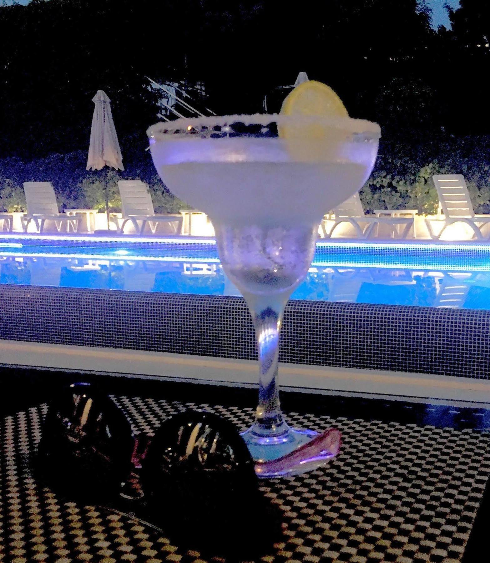 Aquarius Hotel