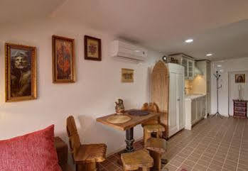 Apartment Art House Old Town Center