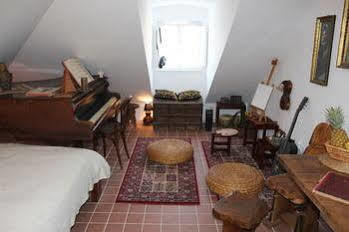 Art House Old Town Center Apartment *