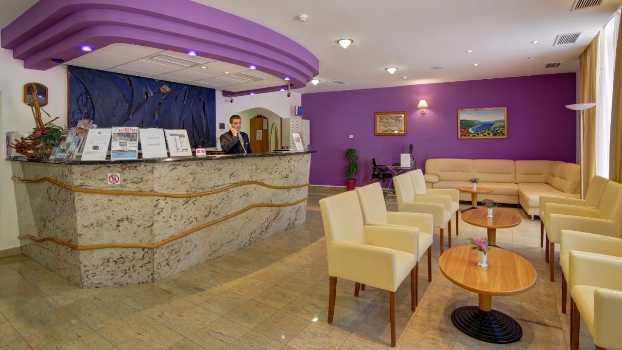 Hotel Komodor