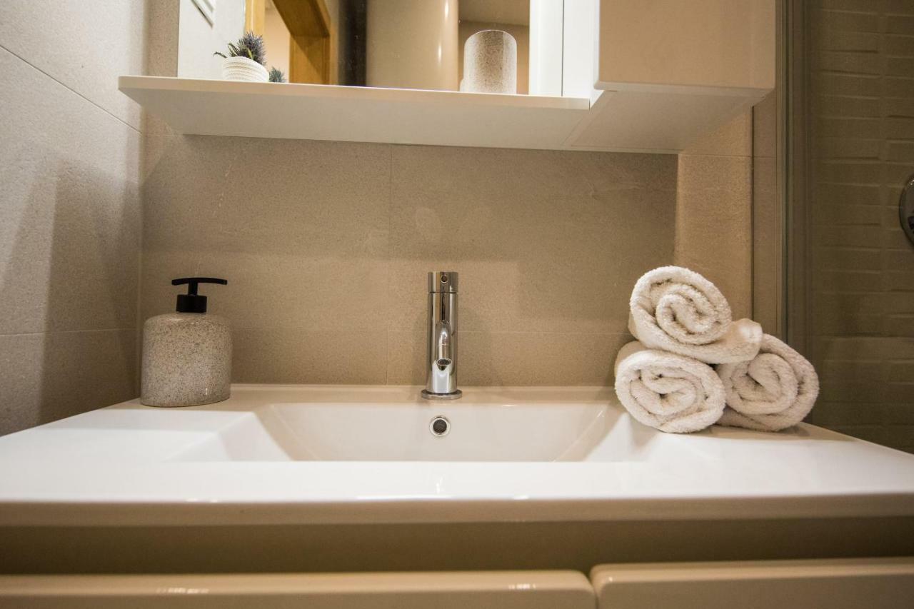 Center Studio Apartment