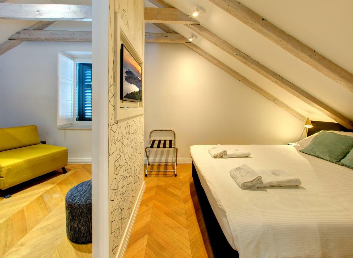 Gasthuis Forty-four 4*