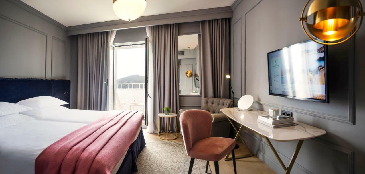 Hotel Excelsior 5*