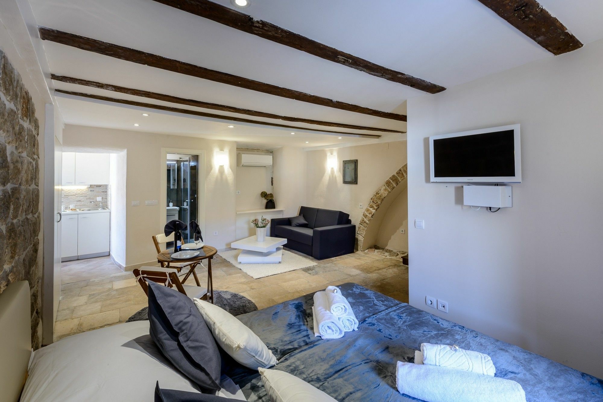 Andro Guest house
