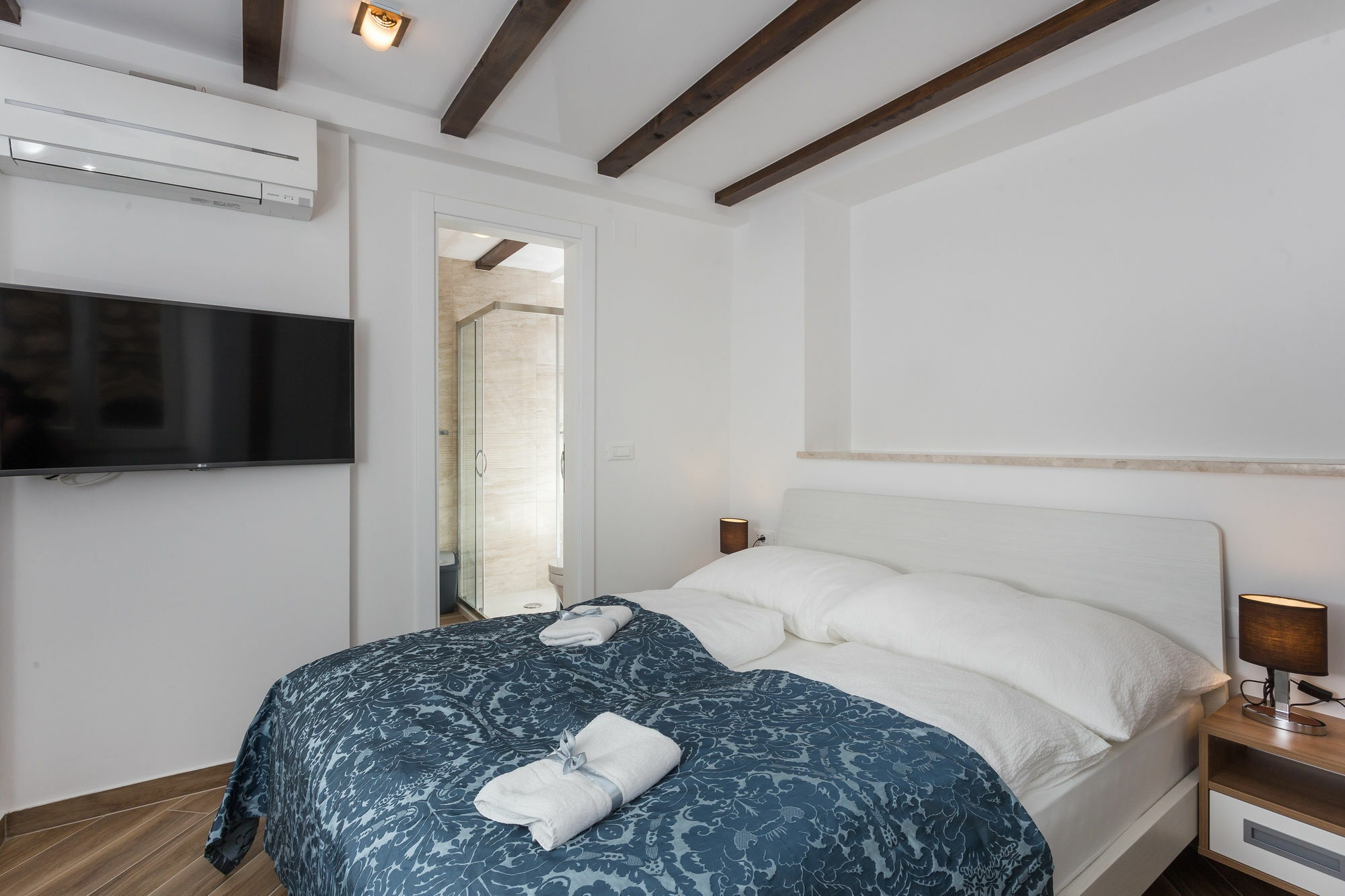 Apartments&rooms Verdi