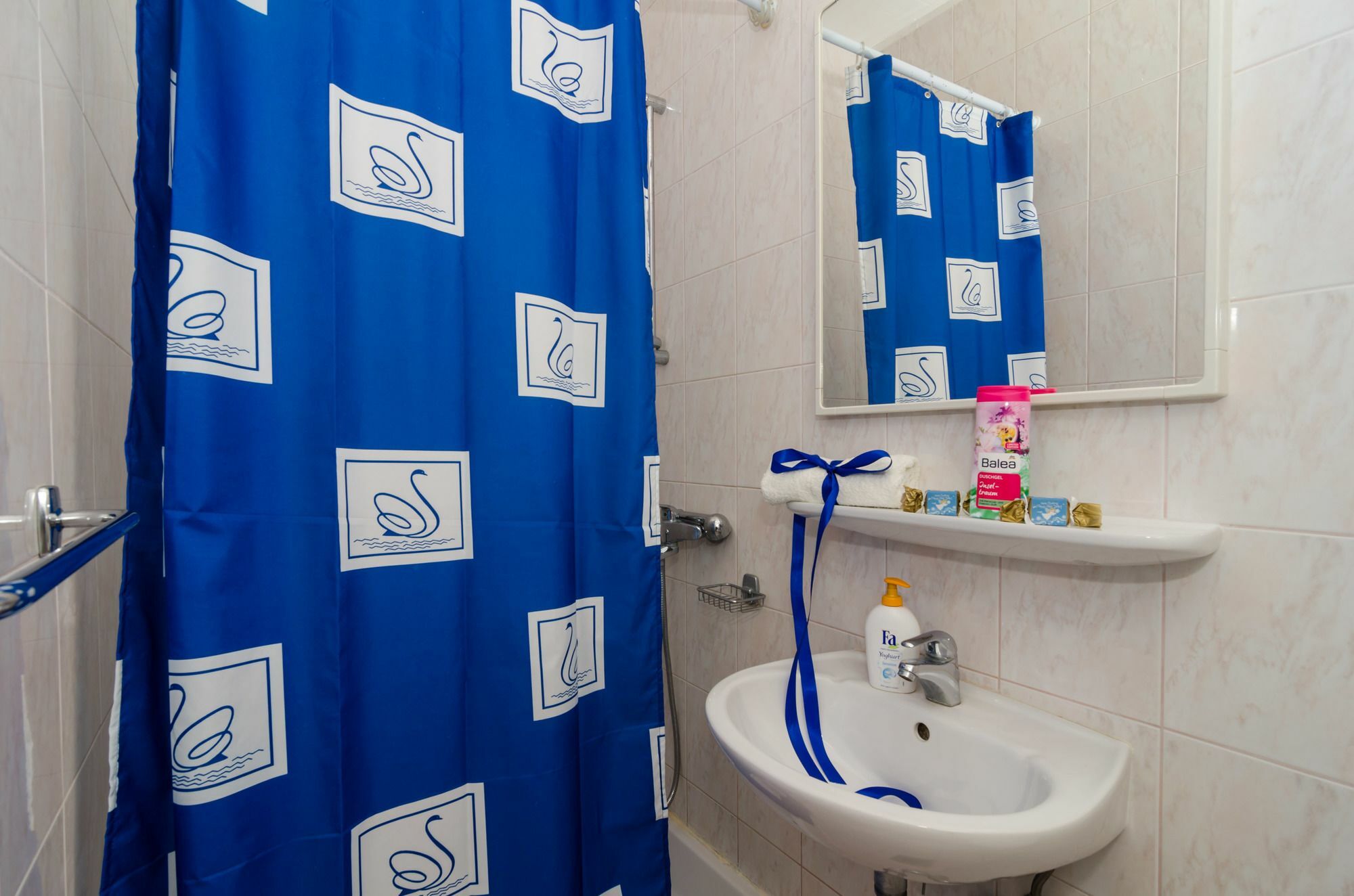 Apartments And Room Lora