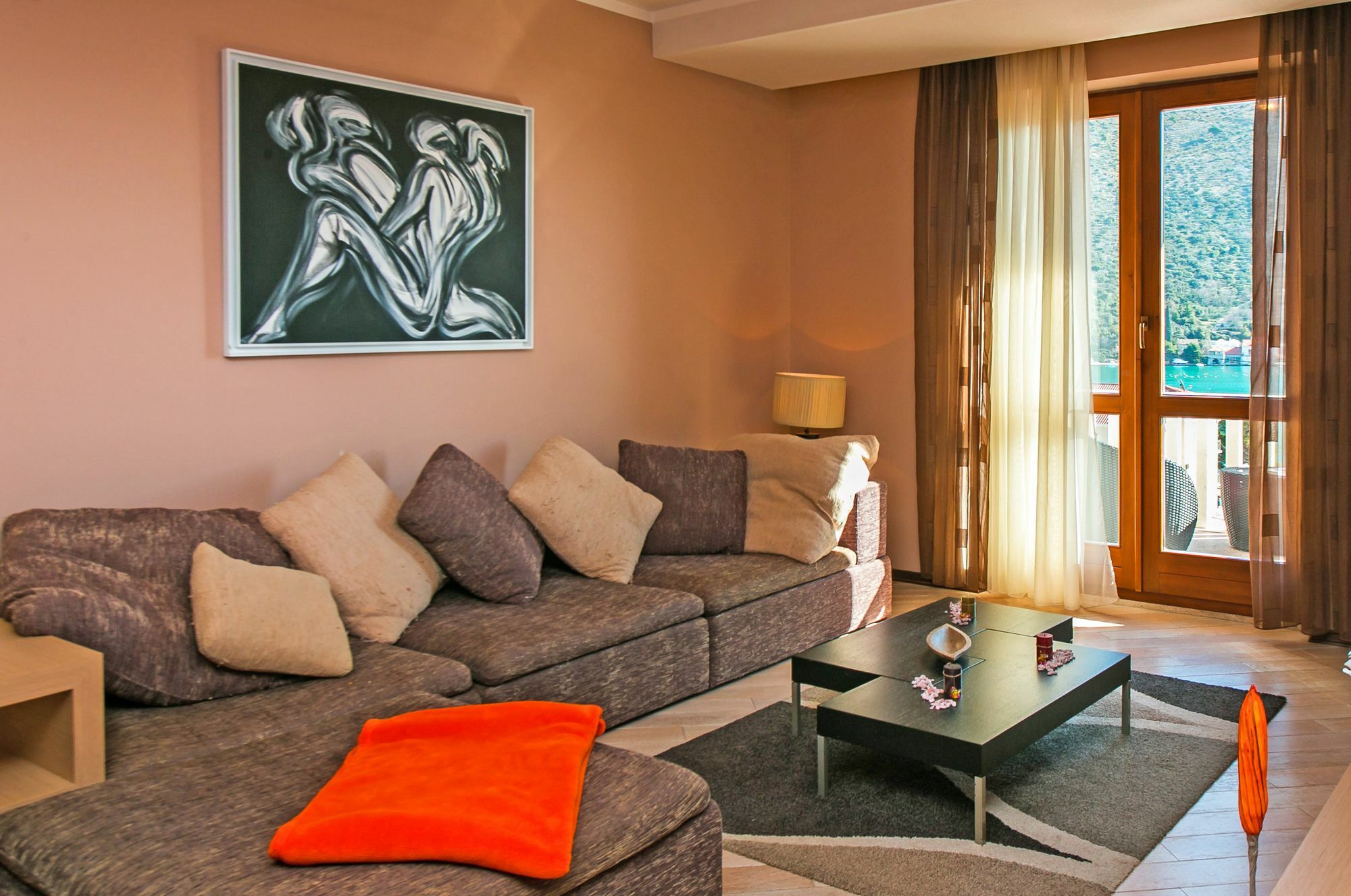 Apartment Moretic *