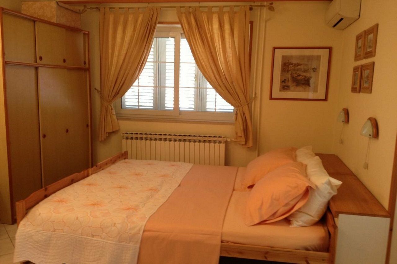 Sea Stone Guest house