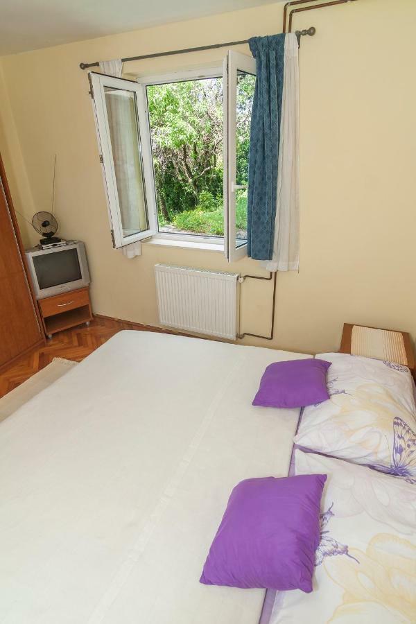 Ana Guest house 3*