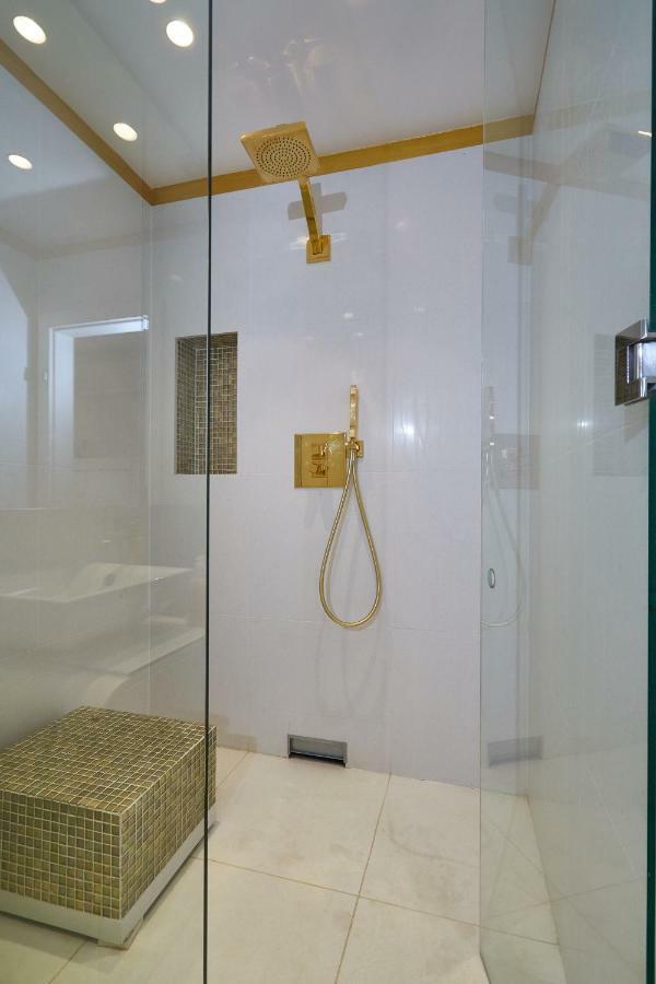Fdg Royal Apartment *