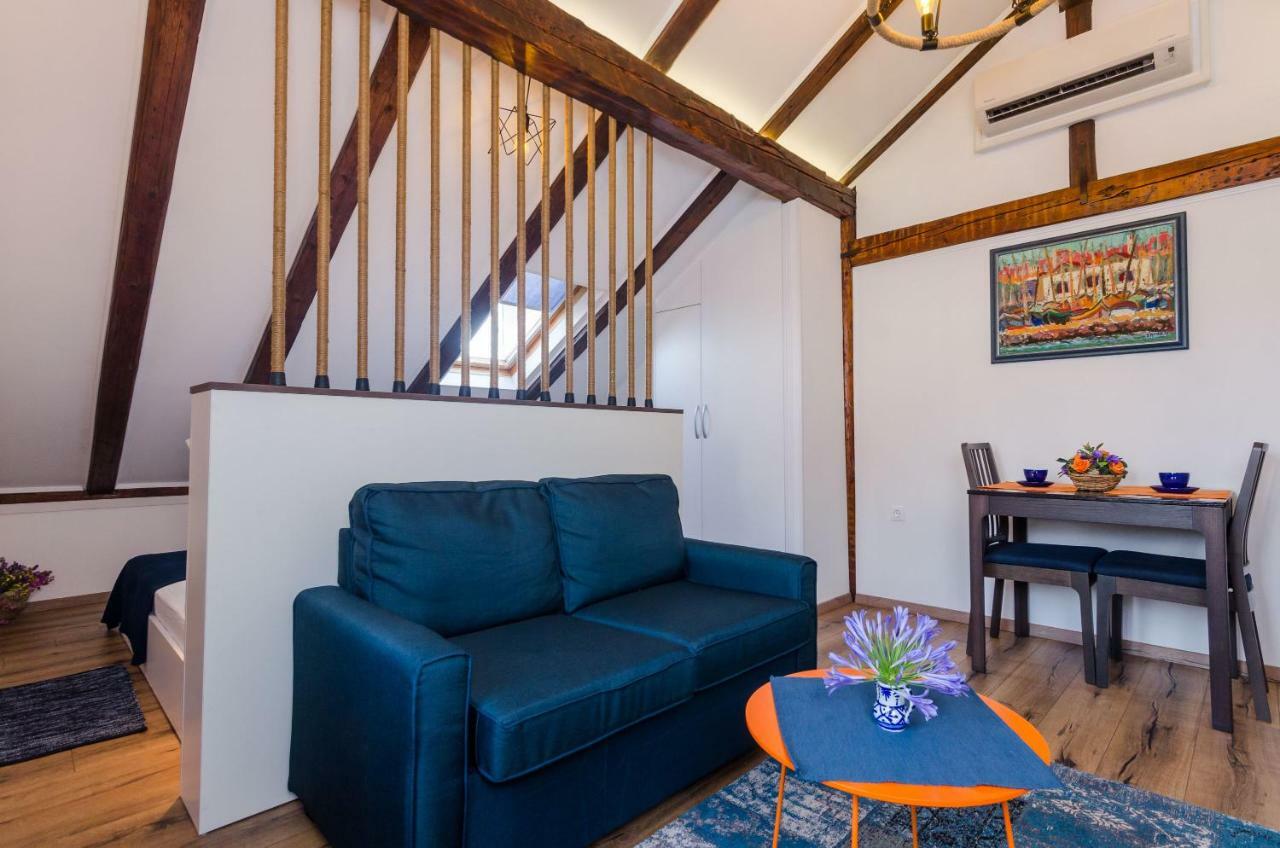 Racic Apartment