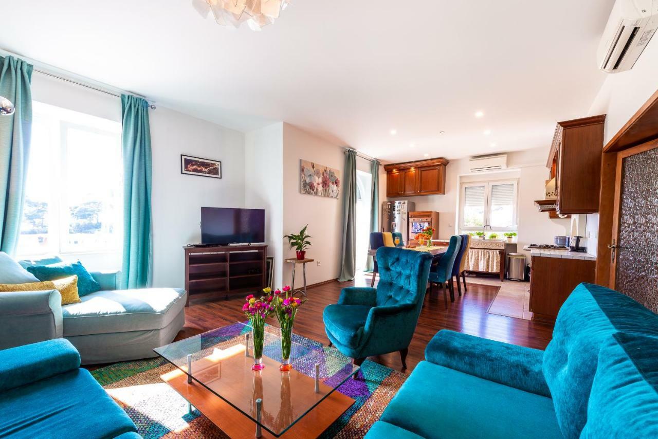 Pegi Apartment *