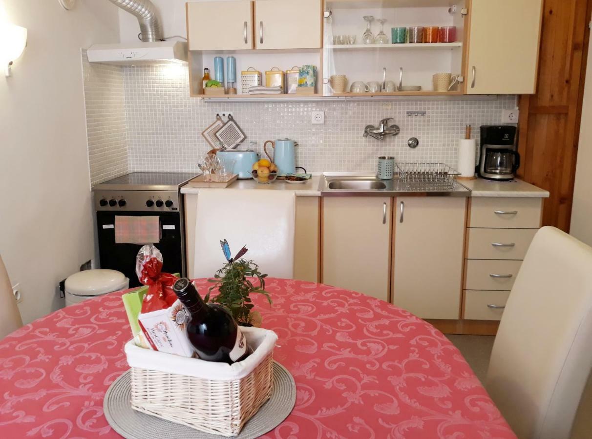 Atelier Tina Art Apartment *