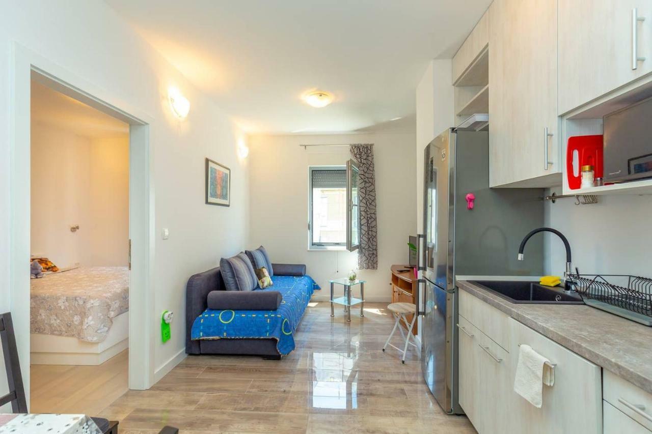 Charming Cozy Solitudo Apartment