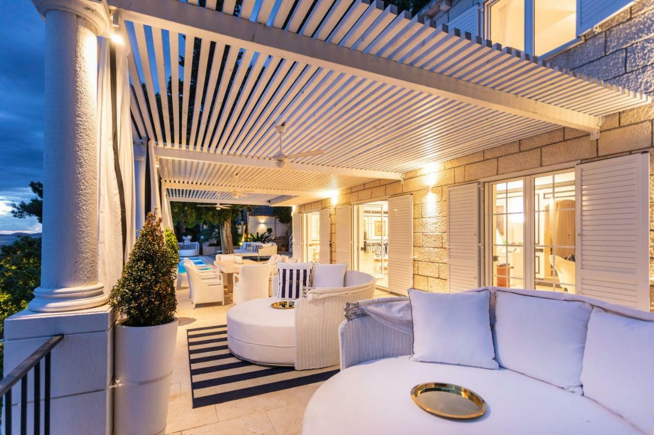 Villa Mey's Place On The