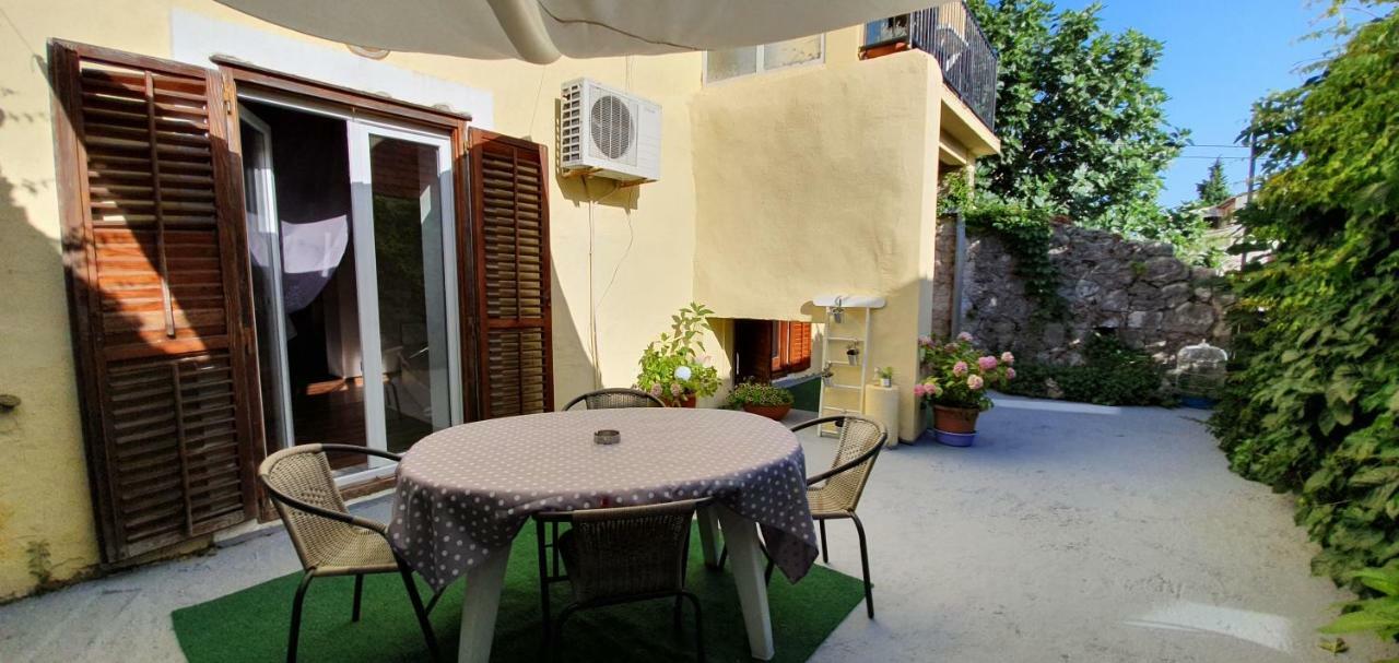 Ruza Apartment