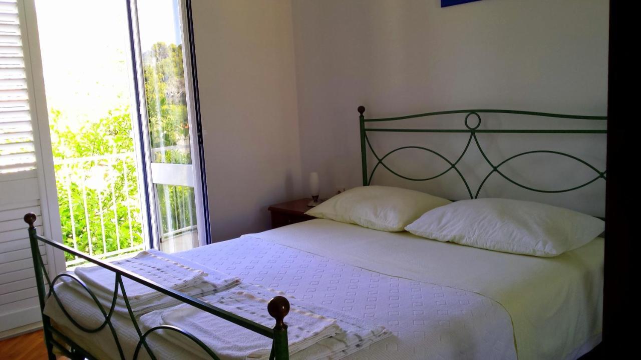Quiet Escape Apartment *