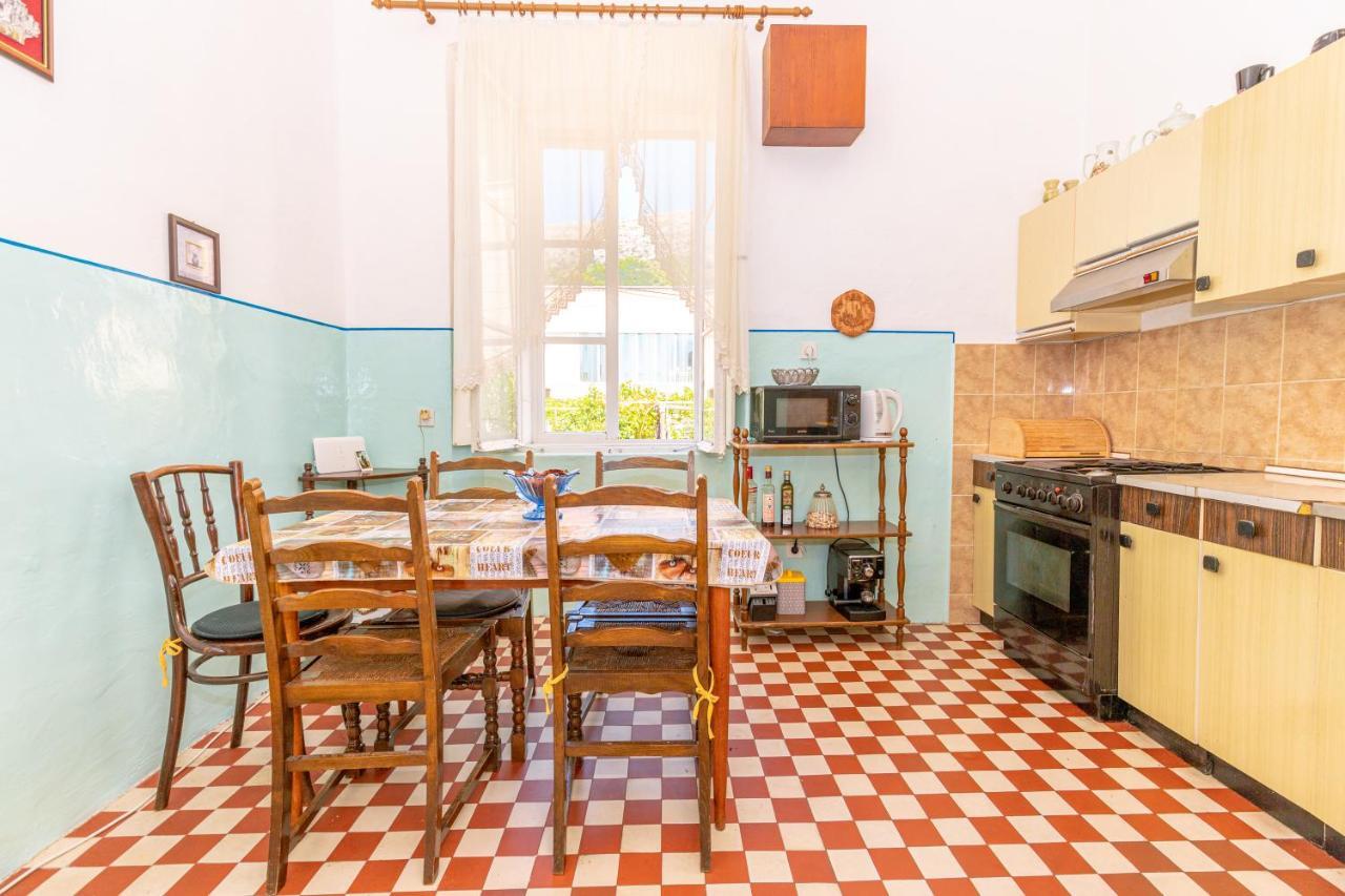 Guest house Isabel La Catolica