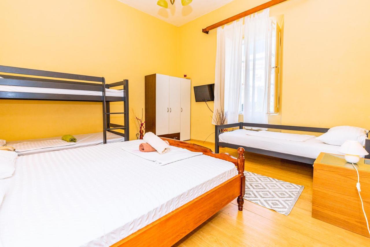 Guest house Isabel La Catolica