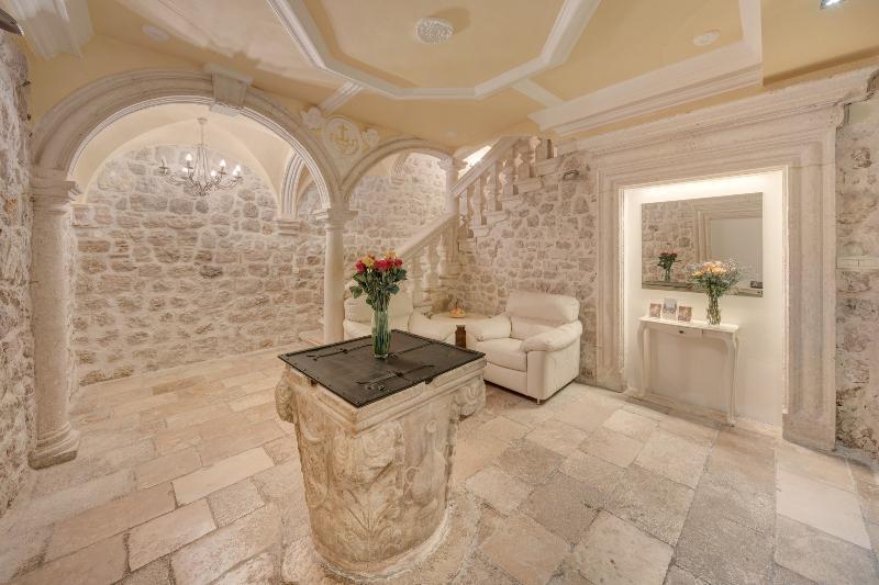 Ivan 3* Dubrovnik