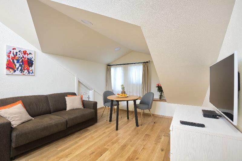 Ivan Hotel 3*