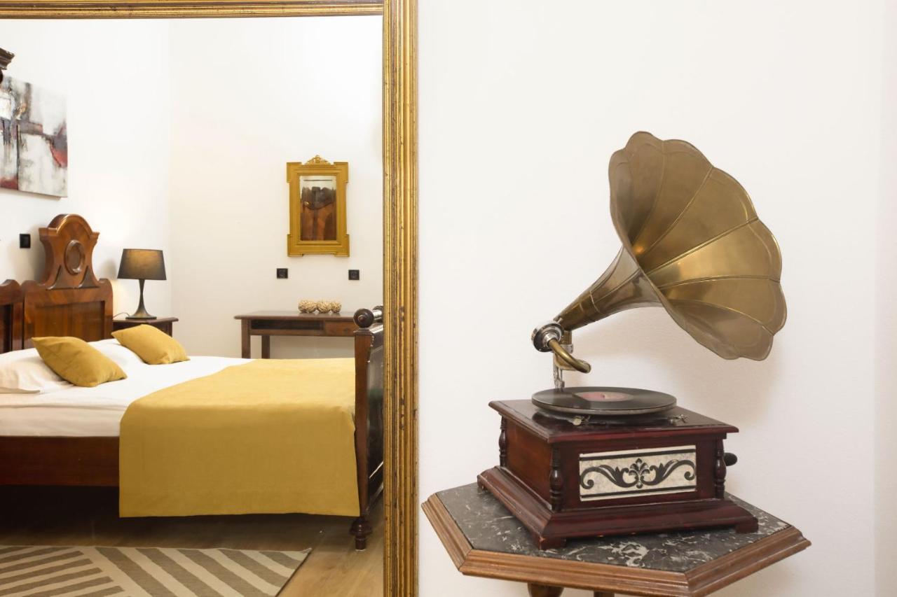 Apartment Palmotta Palace *