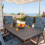 Apartment Faros