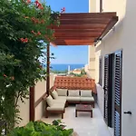 Luigi Apartments
