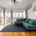 City Center Apartments Niva
