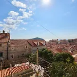 Dominium Old City Suite