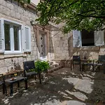 Residence Two Oranges