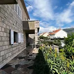 Apartments & Rooms Tapera