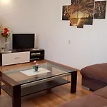 Apartment Ella