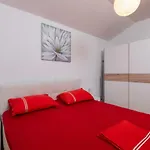 Apartment L&L