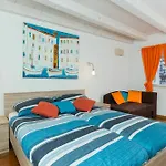 Apartments & Rooms Kerigma