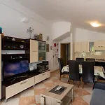 Apartment L&L