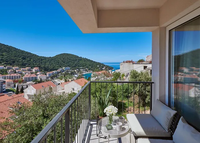 Apartment Blu-Two Bedroom Apartment With Terrace And Sea View